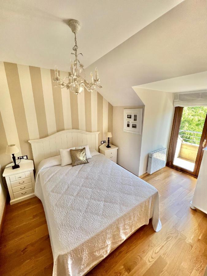 Apartamento Ons Санксенсо Екстериор снимка